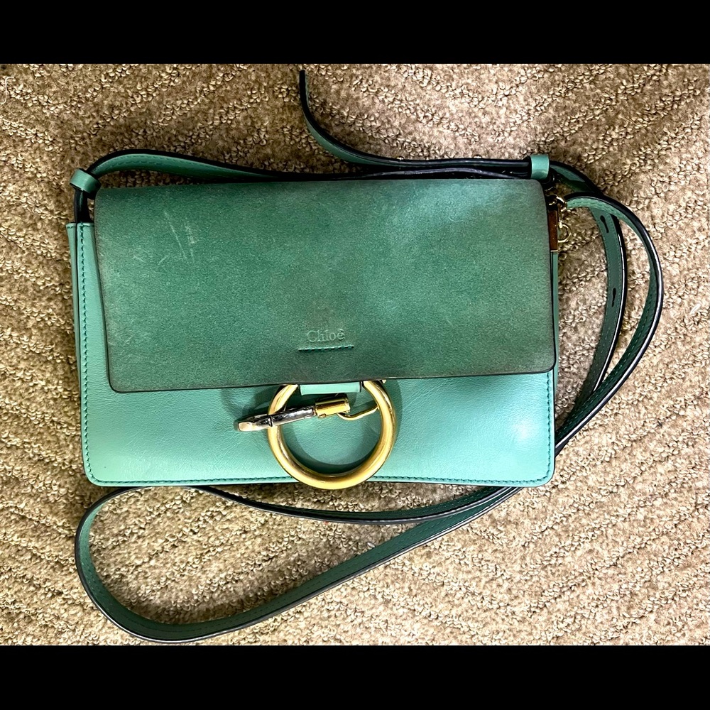 Use chloé faye mini